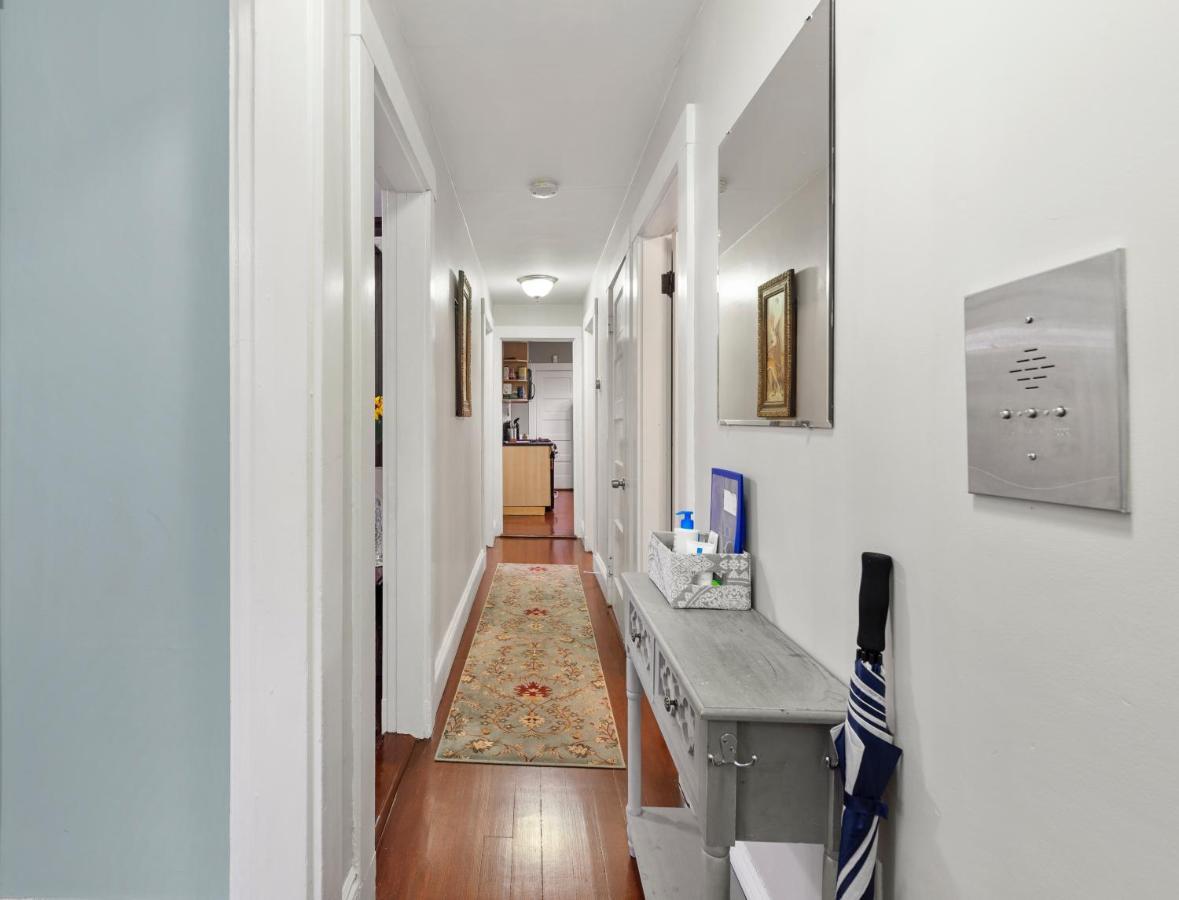 Bright & Spacious 2Br Apartment, Mins From Downtown Boston, Parking エクステリア 写真