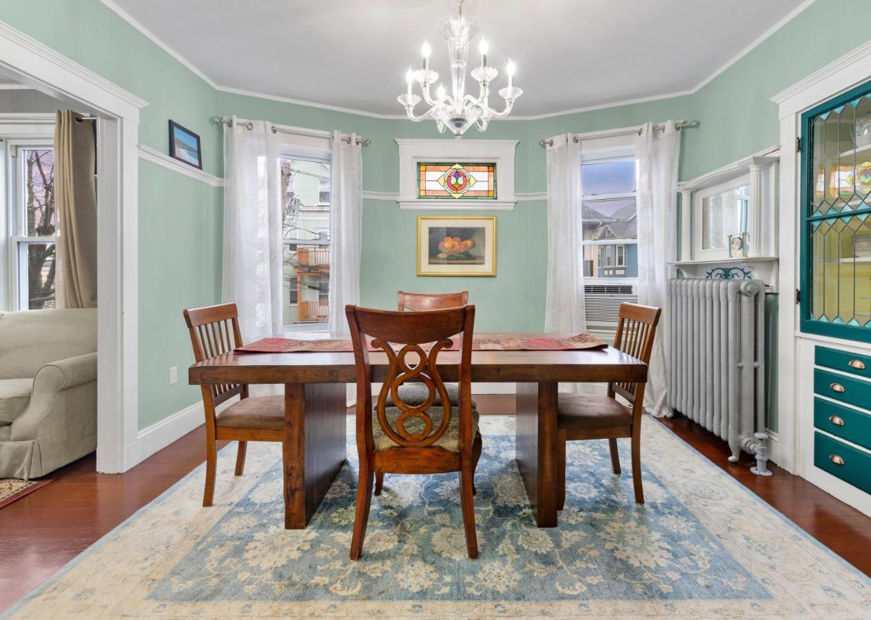 Bright & Spacious 2Br Apartment, Mins From Downtown Boston, Parking エクステリア 写真