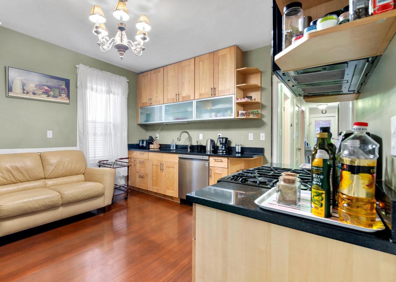 Bright & Spacious 2Br Apartment, Mins From Downtown Boston, Parking エクステリア 写真