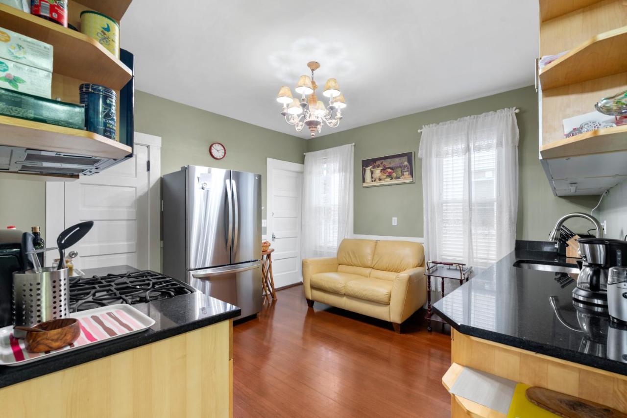 Bright & Spacious 2Br Apartment, Mins From Downtown Boston, Parking エクステリア 写真