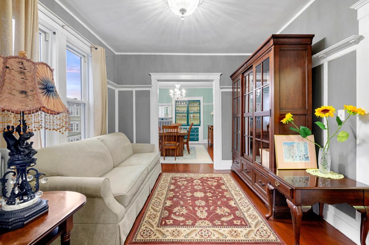 Bright & Spacious 2Br Apartment, Mins From Downtown Boston, Parking エクステリア 写真